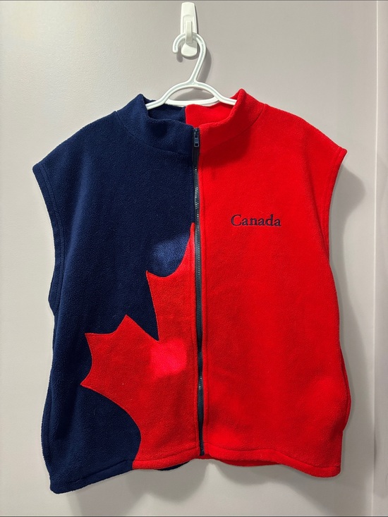 Vintage Other - Vintage Canada Soft Fleece Red & Navy Vest XL Unisex